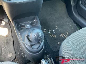 Renault Twingo Twingo II (CN), Hatchback 3-drs, 2007 / 2014 1.2 16V picture 15