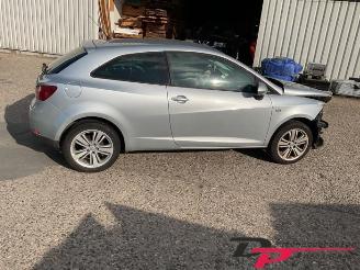 Seat Ibiza Ibiza IV SC (6J1), Hatchback 3-drs, 2008 / 2016 1.4 16V picture 5