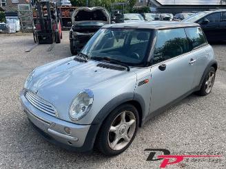 Autoverwertung Mini Mini Mini (R50/53), Hatchback, 2001 / 2007 1.6 16V Cooper 2003/2
