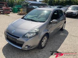 Renault Clio Clio III (BR/CR), Hatchback, 2005 / 2014 1.2 16V TCe 100 picture 2