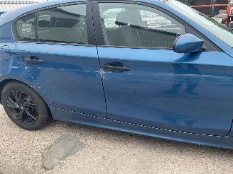 BMW 1-serie 116I picture 17