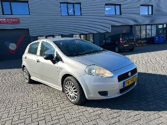 Fiat Punto 1.3Diesel  Euro 5 Airco picture 3