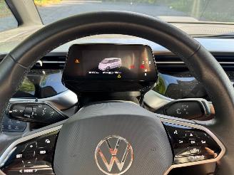 Volkswagen ID.Buzz ID.Buzz Bus 150 kW Pro 82kWh AHK Camera VOL picture 38
