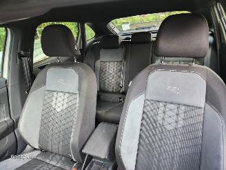 Volkswagen Taigo Taigo 1.5 TSI R-Line DSG Panorama Camera VOL picture 13