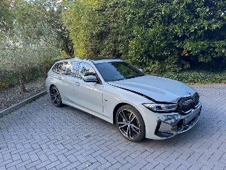 BMW 3-serie BMW 320e Touring M Sport Panorama HUD AHK VOL Hybrid picture 10