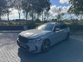 BMW 3-serie BMW 320e Touring M Sport Panorama HUD AHK VOL Hybrid picture 21