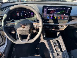 Cupra Formentor Cupra Formentor VZ e-Hybrid Ambiance Camera LED VOL picture 38
