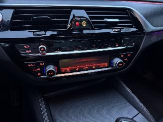 BMW 5-serie 530e M Sport Touring  Panorama HUD Ambiance Trekhaak VOL picture 42