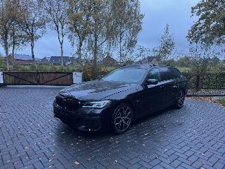 BMW 5-serie 530e M Sport Touring  Panorama HUD Ambiance Trekhaak VOL picture 33