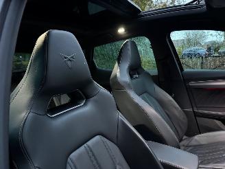 Cupra Formentor Cupra Formentor 2.5 TFSI VZ5 4Drive Panorama 390pk Leder 360view VOL picture 18