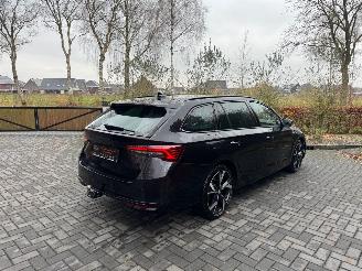 Skoda Octavia Octavia Combi 2.0 TDI 110 kW Sportline 360Camera HUD Trekhaak VOL picture 2