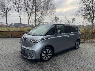 Vaurioauto  passenger cars Volkswagen ID.Buzz Volkswagen ID.Buzz Bus 210kW Pro Performance Rijdbaar VOL 2025/3