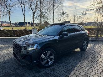 skadebil auto Audi Q2 Audi Q2 35 TFSI S line PANO CAMERA AHK Ambiance 2025 2025/4