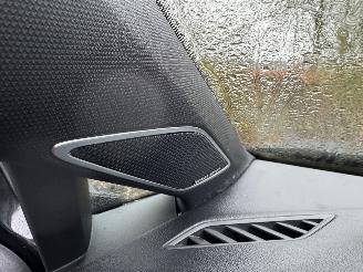 Volkswagen Golf Volkswagen Golf 8 R TSI Performance 4Motion PANO AKRAPOVIC! picture 17