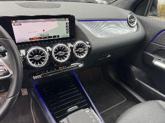 Mercedes EQA Mercedes-Benz EQA 250e Ambiance Camera Leder ACC AMG VOL picture 33