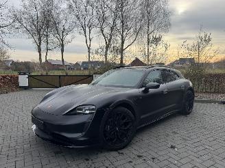 krockskadad bil auto Porsche Taycan Taycan Cross Turismo 4 Panorama Camera Leder 408pk Boost 360view VOL!! 2023/9