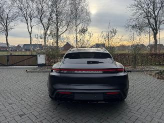 Porsche Taycan Taycan Cross Turismo 4 Panorama Camera Leder 408pk Boost 360view VOL!! picture 4