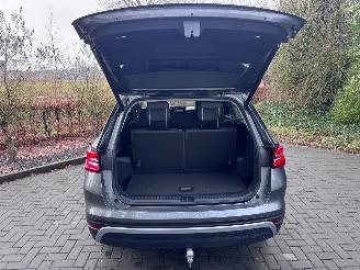 Skoda Kodiaq Skoda Kodiaq 1.5 TSI mHEV 110 kW 7 Persoons Selection Trekhaak Camera VOL picture 26