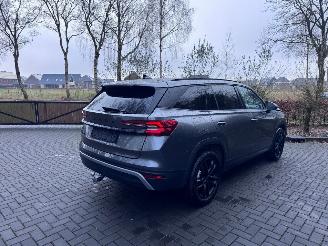 Skoda Kodiaq Skoda Kodiaq 1.5 TSI mHEV 110 kW 7 Persoons Selection Trekhaak Camera VOL picture 24