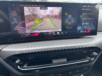 BMW 3-serie 330 3 Touring 330 e xDrive M Sport 2025 Trekhaak Leer VOL! picture 7