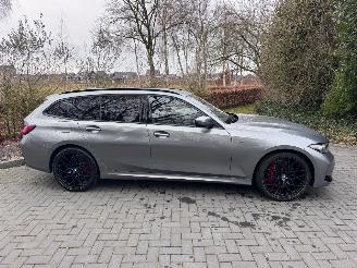 BMW 3-serie 330 3 Touring 330 e xDrive M Sport 2025 Trekhaak Leer VOL! picture 29