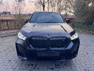 BMW iX1 iX1 20 eDrive M Sport Leder Trekhaak Camera Ambiance! picture 9