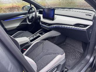 Skoda Elroq Skoda Elroq 85 Lodge 82kWh Camera Leder Trekhaak VOL! picture 4