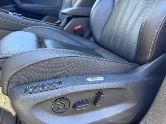 Volkswagen Tiguan Volkswagen Tiguan 1.5 eTSI DSG R-Line Leder HUD Camera VOL picture 4