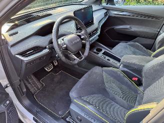 Skoda Elroq Skoda Elroq RS Sport 250KW 4Motion 84kWh HEATPUMP HUD Canton Sound VOL picture 5