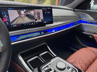 BMW M7 BMW M760e xDrive MSport PanoSky. B&W Exe.Loung Trekhaak Back infotaiment system VOL VOL picture 42