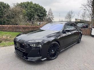 BMW M7 BMW M760e xDrive MSport PanoSky. B&W Exe.Loung Trekhaak Back infotaiment system VOL VOL picture 36