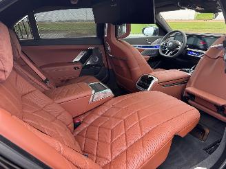 BMW M7 BMW M760e xDrive MSport PanoSky. B&W Exe.Loung Trekhaak Back infotaiment system VOL VOL picture 14