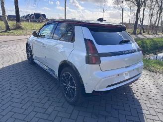 Renault 5 Renault R5 E-Tech Electric 150 Comfort Range Iconic Five picture 22