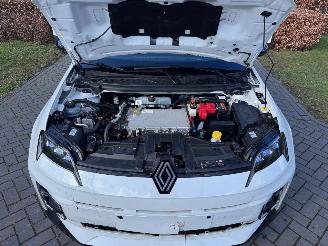 Renault 5 Renault R5 E-Tech Electric 150 Comfort Range Iconic Five picture 8