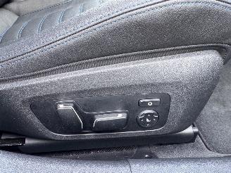 BMW 3-serie BMW M340d 3 Touring M340 d xDrive Panorama HUD Trekhaak VOL picture 13