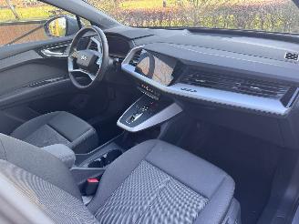 Audi Q4 Audi Q4 e-tron 45 e-tron S-Line Camera HUD Rijdbaar! picture 3