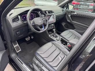 Volkswagen Tiguan Tiguan R 4Motion Panorama Akrapovic Leerr Trekhaak VOL! picture 30