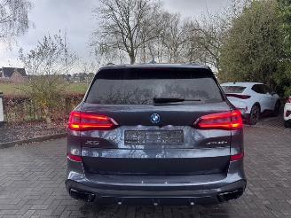 BMW X5 BMW X5 xDrive 45 e M Sport PANO|360|AHK|Massage|Luchtvering VOL !! picture 16