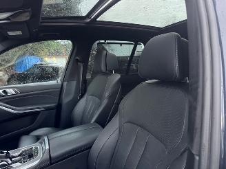 BMW X5 BMW X5 xDrive 45 e M Sport PANO|360|AHK|Massage|Luchtvering VOL !! picture 5