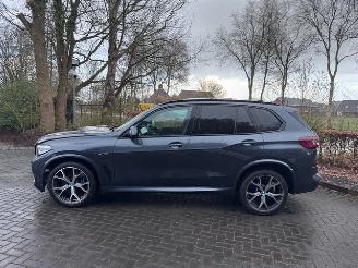 BMW X5 BMW X5 xDrive 45 e M Sport PANO|360|AHK|Massage|Luchtvering VOL !! picture 29