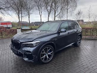 BMW X5 BMW X5 xDrive 45 e M Sport PANO|360|AHK|Massage|Luchtvering VOL !! picture 25