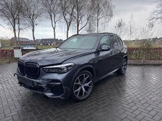 BMW X5 BMW X5 xDrive 45 e M Sport PANO|360|AHK|Massage|Luchtvering VOL !! picture 26