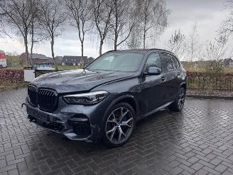 BMW X5 BMW X5 xDrive 45 e M Sport PANO|360|AHK|Massage|Luchtvering VOL !! picture 27