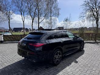 Mercedes Cla-klasse CLA Shooting Brake CLA 180 AMG Line Edition PANO VOL picture 2