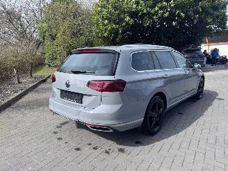 Volkswagen Passat Passat Variant GTE Panorama HUD Camera ACC Nardo VOL picture 18