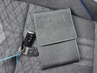 Volkswagen Tiguan Volkswagen Tiguan 2.0 TDI R-Line Camera AHK Ambiance VOL! picture 28