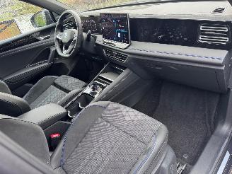 Volkswagen Tiguan Volkswagen Tiguan 2.0 TDI R-Line Camera AHK Ambiance VOL! picture 12