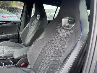 Volkswagen Tiguan Volkswagen Tiguan 2.0 TDI R-Line Camera AHK Ambiance VOL! picture 19