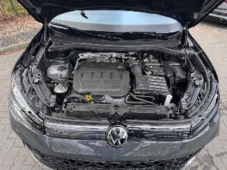 Volkswagen Tiguan Volkswagen Tiguan 2.0 TDI R-Line Camera AHK Ambiance VOL! picture 26