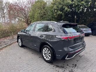 Volkswagen Tiguan Volkswagen Tiguan 2.0 TDI R-Line Camera AHK Ambiance VOL! picture 9